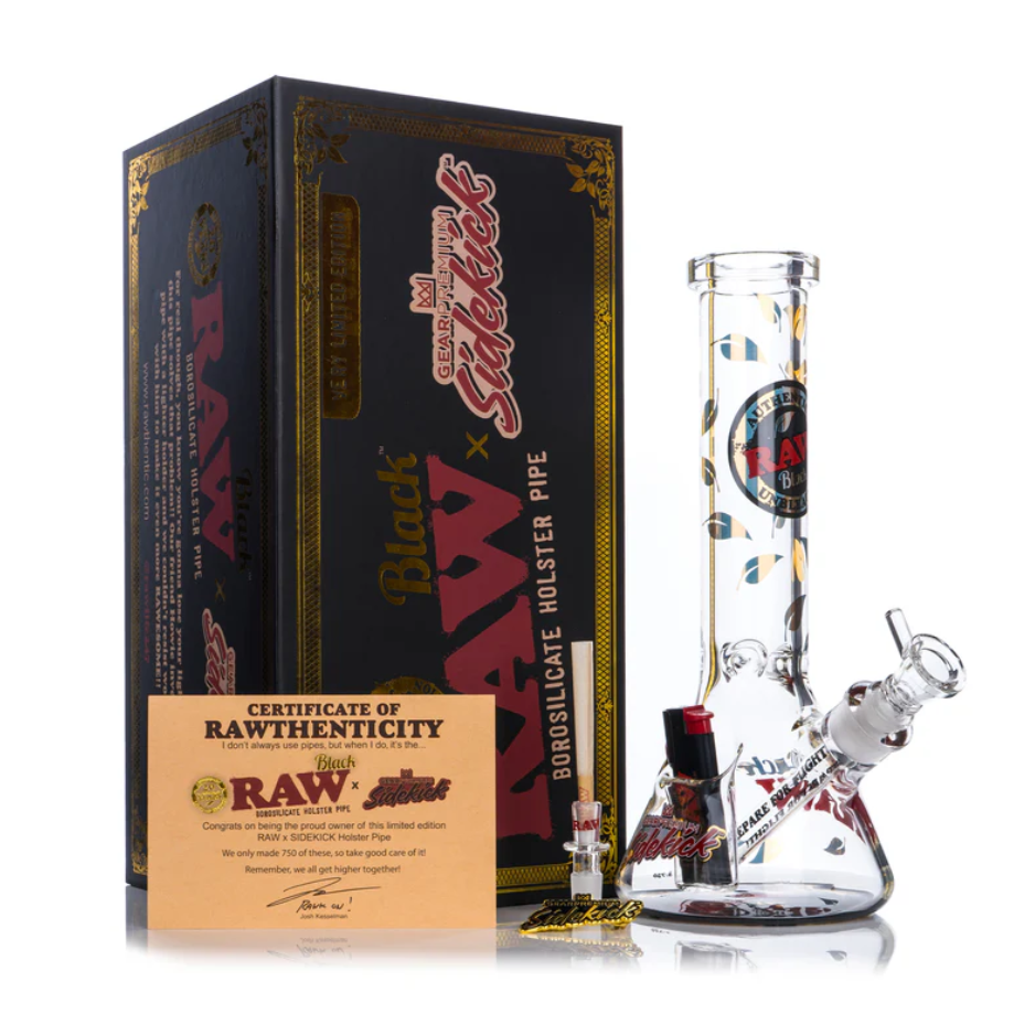 RAW Sidekick Holster Pipe Black Glass Kit with Phoenix Lighter